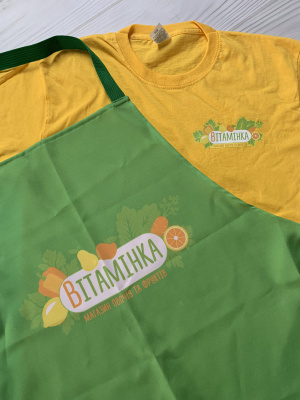 Фартуки и футболки с логотипом Витаминка