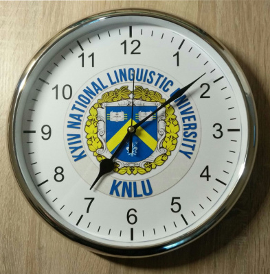 Годинники з логотипом