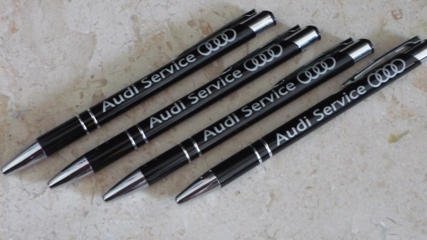 Металлическая ручка с логотипом Ауди