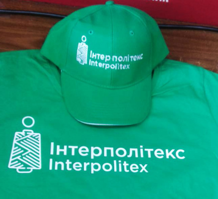 Зеленые кепки с логотипом, вышивка в киеве