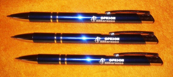 Металлические ручки с логотипом