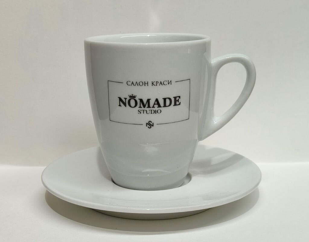 Друк на чашках для капучино логотипу