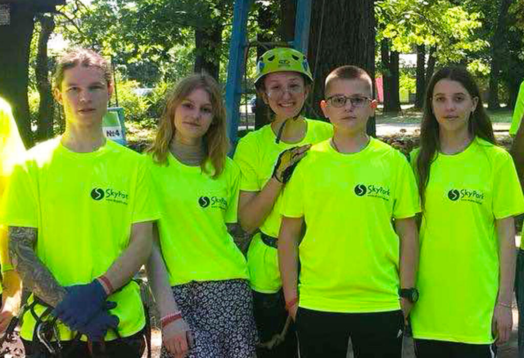 Кислотні футболки