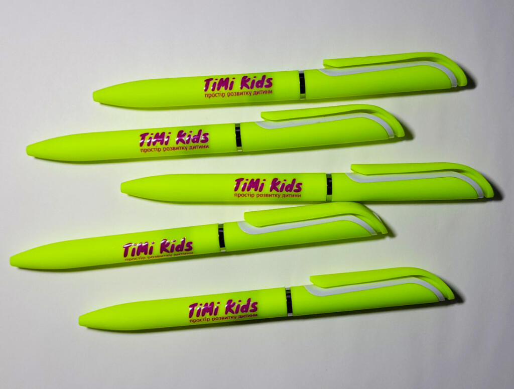 Ручки з покриттям соф-тач