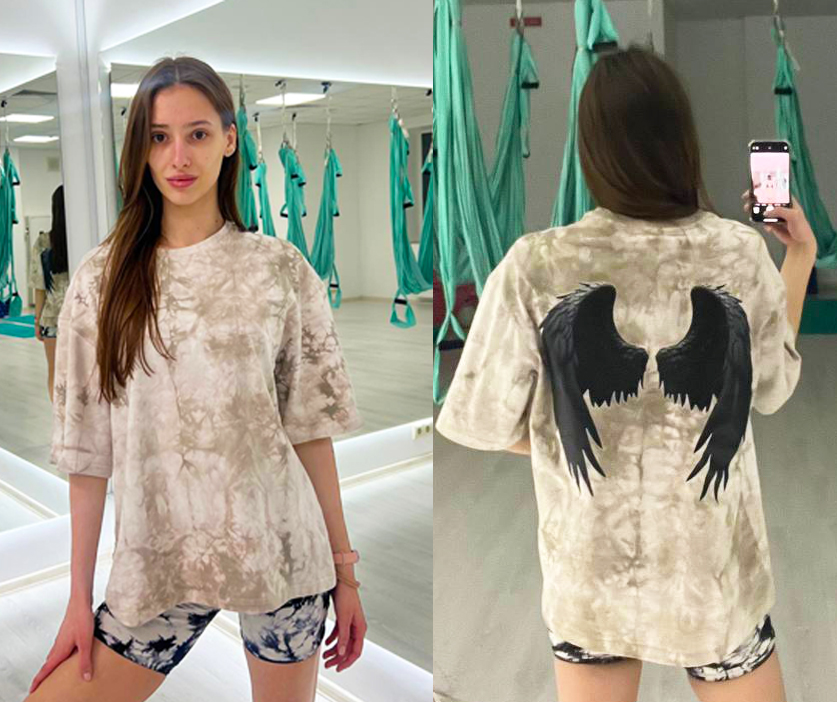 Футболка модель оверсайз із крилами