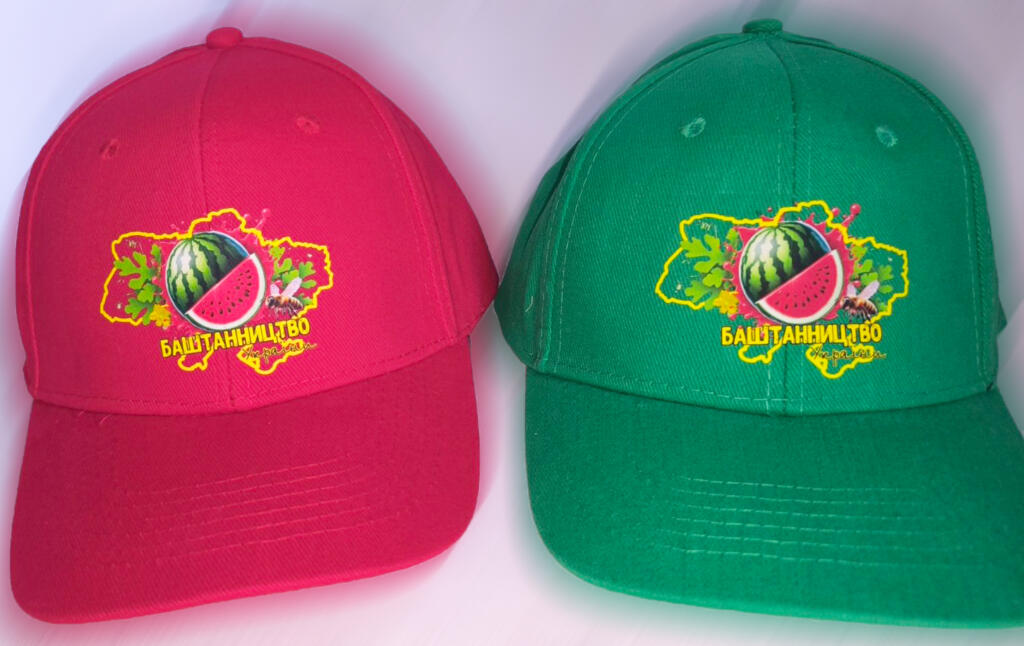 Літні кепки з логотипом