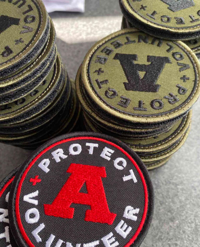 Патчі волонтерські