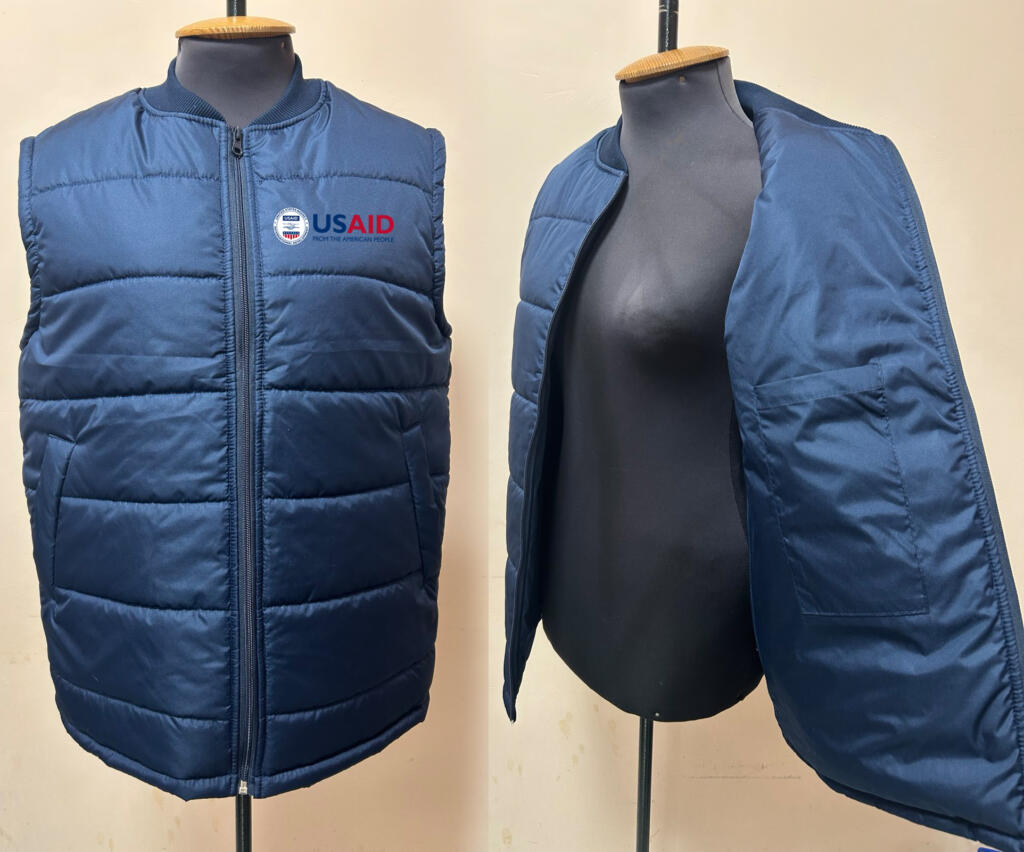 Жилет без воротника