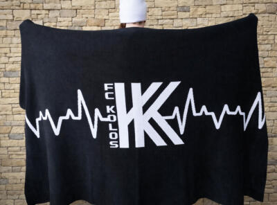 Великі пледи з логотипом